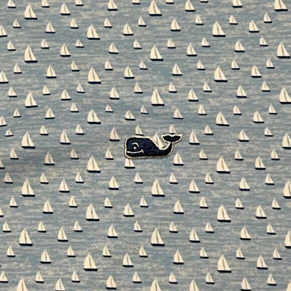 Vineyard Vines Men's Sailboat Pattern Polo Size Medium - Picture 3 of 5